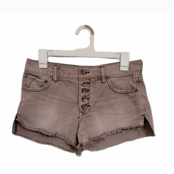 Free People distressed mauve shorts - Picture 1 of 5